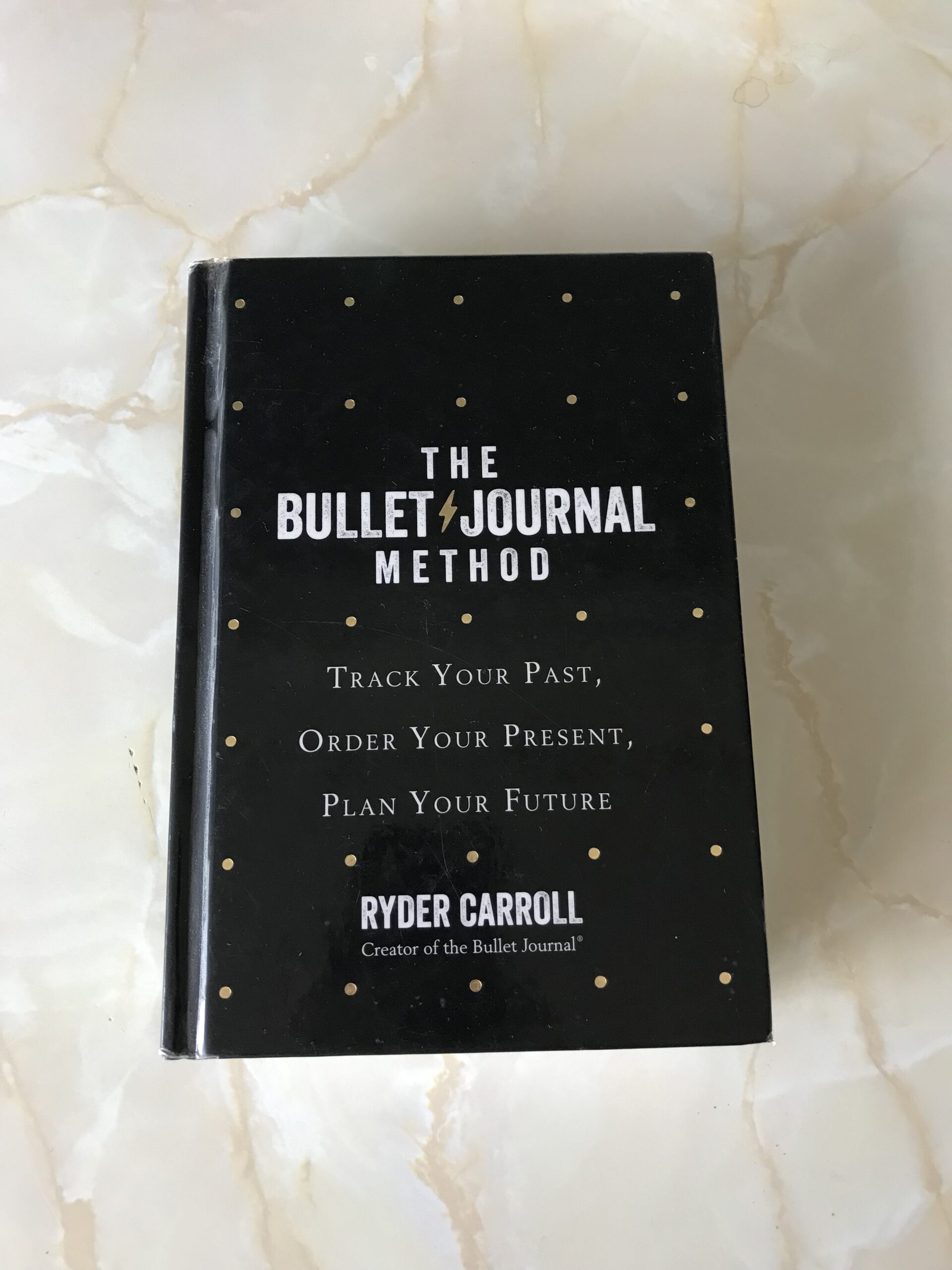 Book Review: The Bullet Journal Method - Little Miss Teach IT